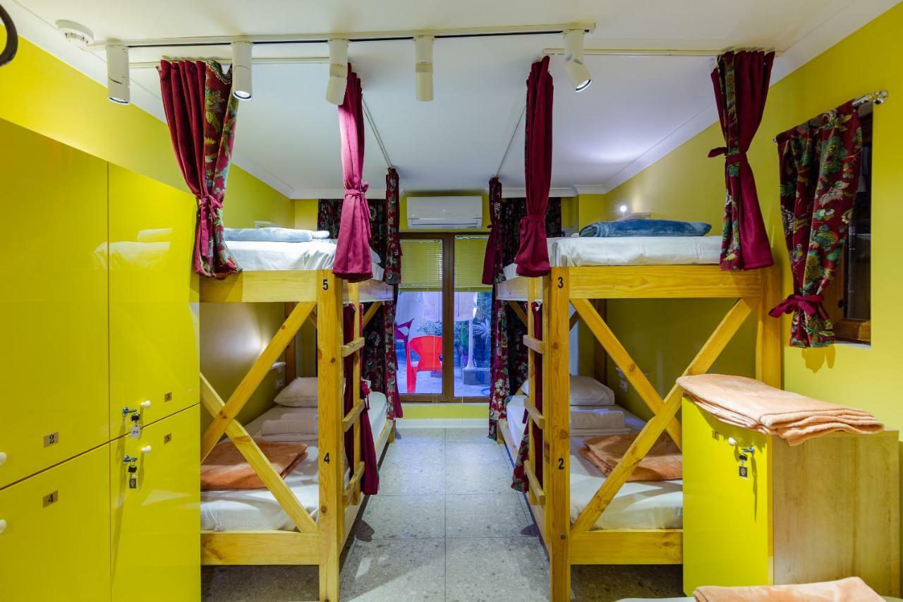 Batumi Surf Hostel Екстериор снимка
