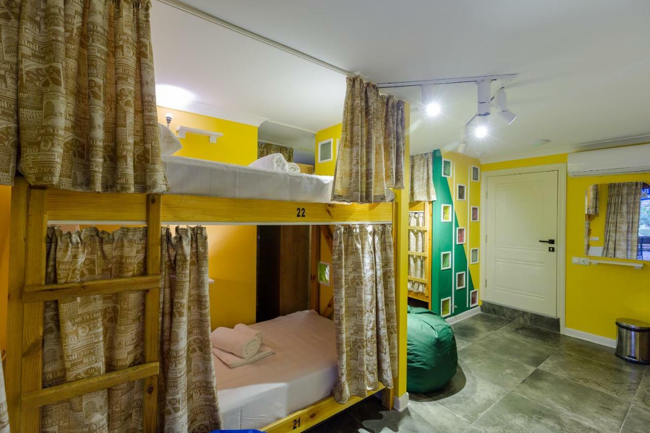 Batumi Surf Hostel Екстериор снимка